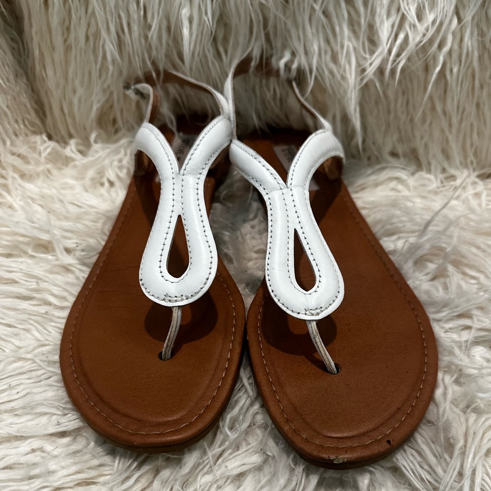 Steve Madden White Kary Sandals